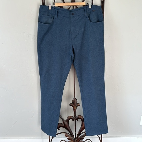 Travis Mathew Open To Close Pants 40x33 - Picture 2 of 11
